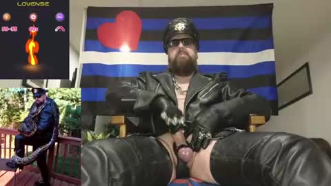 Snapshot of mmazsnake chatting on July 24, 11:25 pm SMOKINsnakeEYEZ online show from July 24, 11:25 pm