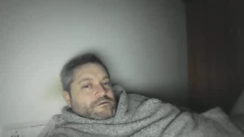 Snapshot of mmconi chatting on December 5, 4:42 am mmconi online show from December 5, 4:42 am