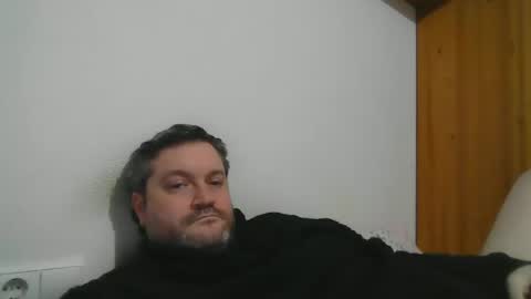 Snapshot of mmconi chatting on February 12, 2:35 am mmconi online show from February 12, 2:35 am