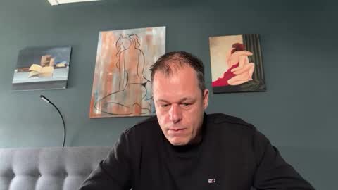 Snapshot of mme4you chatting on March 24, 9:03 am mme4you online show from March 24, 9:03 am