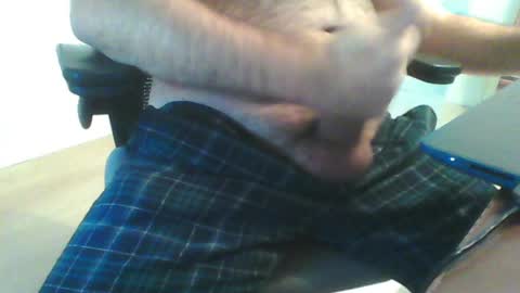 Snapshot of mmmmmm86 chatting on December 2, 8:52 am mmmmmm86 online show from December 2, 8:52 am