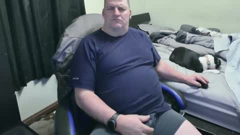 mmmthatsfunnn online show from February 15, 6:12 pm