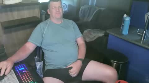 Snapshot of mmmthatsfunnn chatting on June 3, 8:58 pm mmmthatsfunnn online show from June 3, 8:58 pm