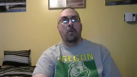 Snapshot of mmr4545 chatting on June 23, 3:37 am mark online show from June 23, 3:37 am