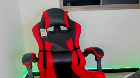 mnell28 online show from March 14, 9:37 am