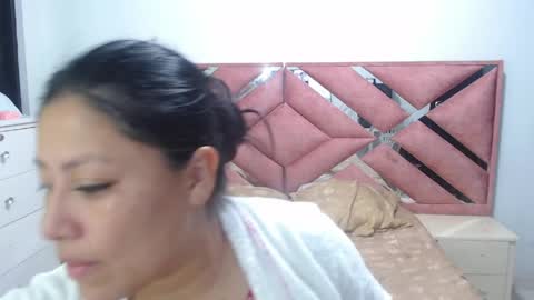 Snapshot of moan_sex1 chatting on May 2, 4:06 am Catalina online show from May 2, 4:06 am