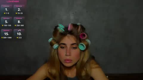 Princess Moana  online show from April 4, 1:52 pm