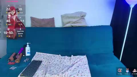 Snapshot of mochi_hime chatting on June 9, 1:12 pm mochi_hime online show from June 9, 1:12 pm
