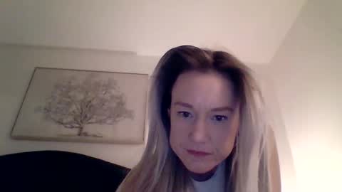 Snapshot of mockingbirds91 chatting on March 22, 2:15 am mockingbirds91 online show from March 22, 2:15 am