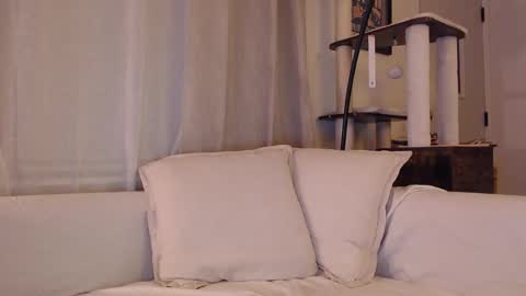 Snapshot of moda96 chatting on March 30, 3:29 am Scott online show from March 30, 3:29 am