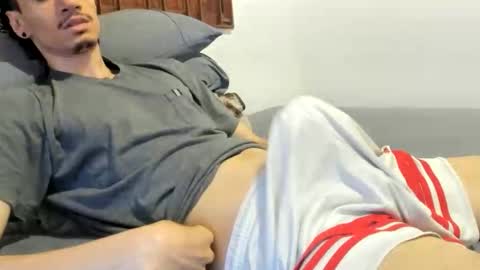 DigBreed online show from March 25, 1:55 am