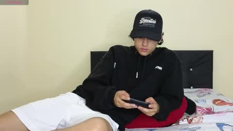 mohamed_malik online show from November 27, 2:13 am