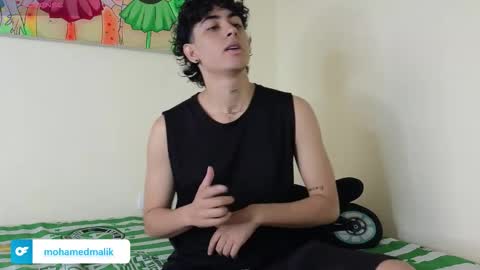 mohamed_malik online show from December 5, 8:16 pm