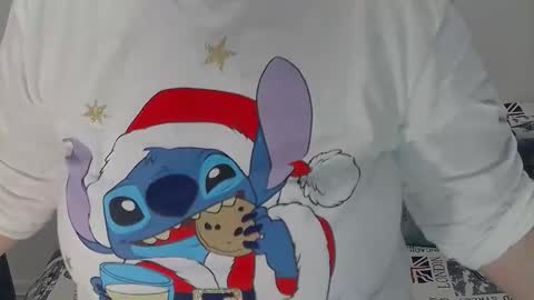 erika online show from November 11, 6:35 am