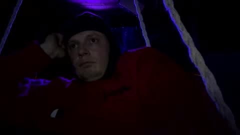 Snapshot of mojozz chatting on January 18, 9:40 pm LookinForFun online show from January 18, 9:40 pm