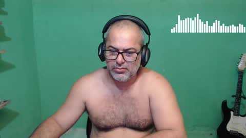 Snapshot of mokkaccmm chatting on December 15, 6:04 pm Mokkaf online show from December 15, 6:04 pm