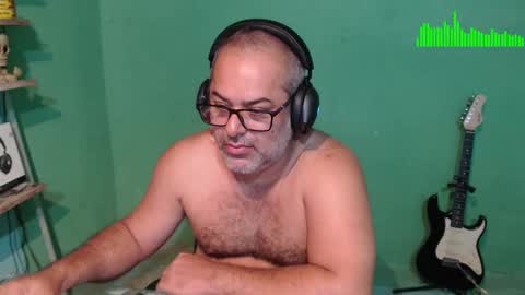 Snapshot of mokkaccmm chatting on December 28, 10:23 pm Mokkaf online show from December 28, 10:23 pm