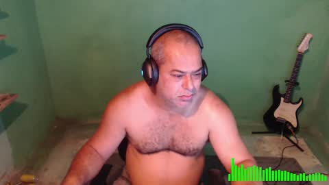 Snapshot of mokkaccmm chatting on February 9, 9:28 pm Mokkaf online show from February 9, 9:28 pm