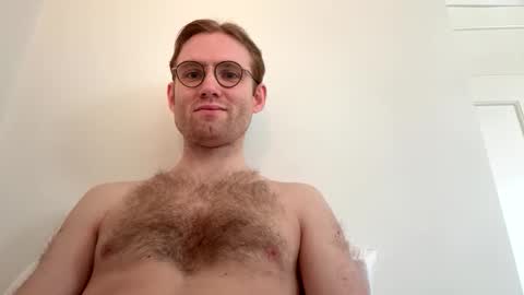 molliter online show from March 24, 1:49 pm