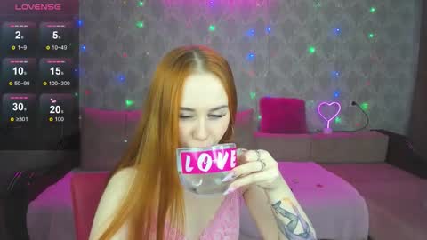 Snapshot of molly__kitty chatting on October 21, 3:29 am molly__kitty online show from October 21, 3:29 am