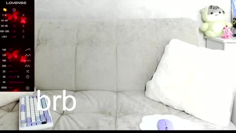 Snapshot of molly_sweetbaby chatting on January 18, 5:59 pm Ill tell you when were private online show from January 18, 5:59 pm