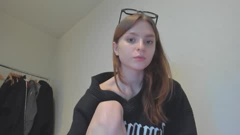 Snapshot of mollydangerous chatting on February 11, 7:48 pm Taisha online show from February 11, 7:48 pm