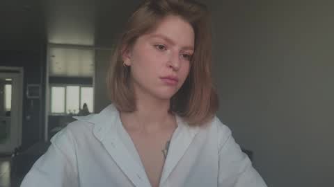 Snapshot of mollydangerous chatting on October 31, 5:52 am Taisha online show from October 31, 5:52 am