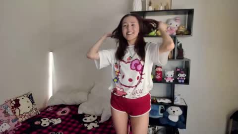 Molly online show from October 22, 7:41 am