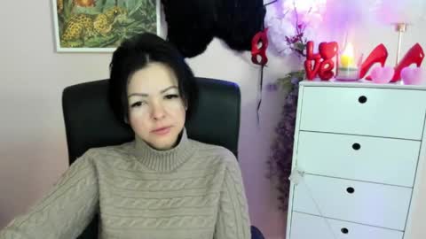 Molly online show from March 9, 7:34 am