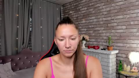 Snapshot of mollynay chatting on July 18, 12:37 am hi im Molly heregreat boobs big heart warm pussy online show from July 18, 12:37 am
