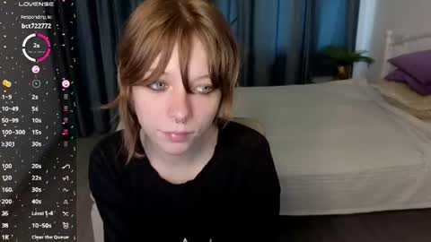 Snapshot of mollysally chatting on July 2, 4:29 am mollysally online show from July 2, 4:29 am