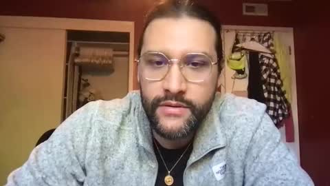 molten_escargot online show from April 14, 1:11 am