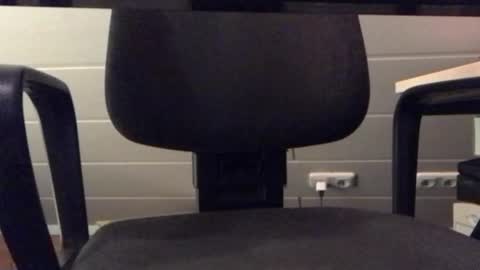 Snapshot of moma1111 chatting on January 17, 8:23 pm moma1111 online show from January 17, 8:23 pm