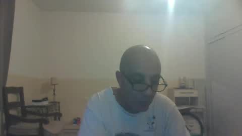 Snapshot of moment71200 chatting on January 8, 6:41 pm moment71200 online show from January 8, 6:41 pm