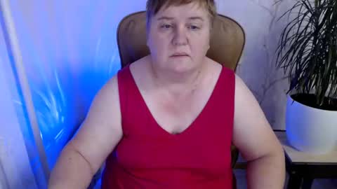 Snapshot of mommy99x chatting on January 2, 7:51 pm Mommy99X online show from January 2, 7:51 pm