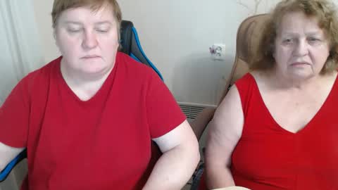 Snapshot of mommy99x chatting on February 8, 3:59 pm Mommy99X online show from February 8, 3:59 pm