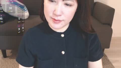 Momo online show from July 27, 3:57 am