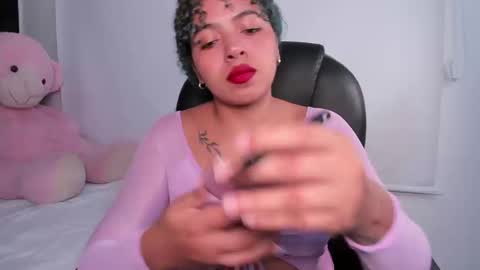 Momo  online show from March 15, 3:34 am