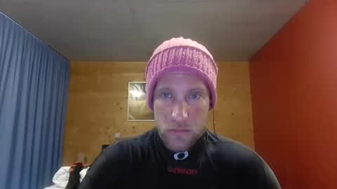 moms_little_monster online show from February 9, 1:59 pm