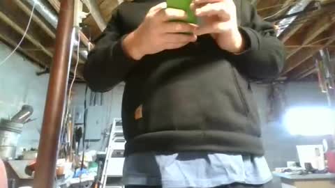 Snapshot of momsloveing chatting on January 6, 8:12 pm justTHEit online show from January 6, 8:12 pm