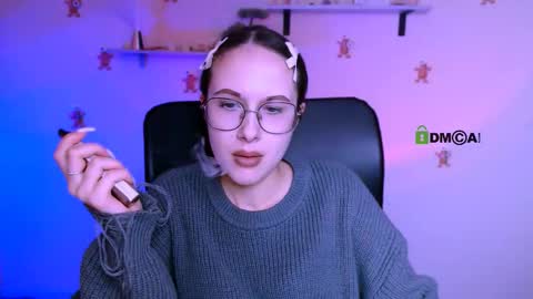 Snapshot of mona_cloud chatting on January 13, 8:36 pm Mona online show from January 13, 8:36 pm