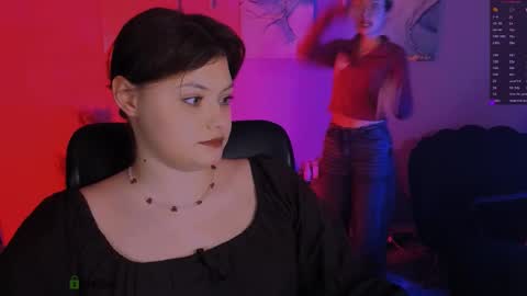 Snapshot of mona_cloud chatting on February 4, 8:58 pm Mona online show from February 4, 8:58 pm