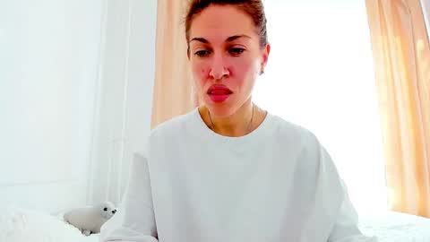 Mona online show from February 26, 7:09 am