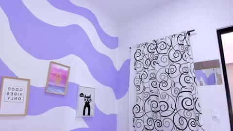 MONAAXXX online show from January 8, 4:54 pm