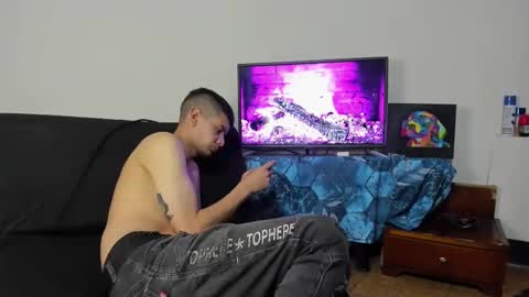 nicolas online show from December 27, 3:09 am