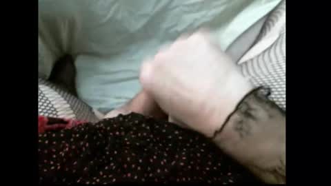 Snapshot of monasnuts chatting on November 9, 11:03 pm monasnuts online show from November 9, 11:03 pm