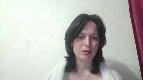 Snapshot of moncheriex chatting on May 31, 8:10 pm Arina online show from May 31, 8:10 pm