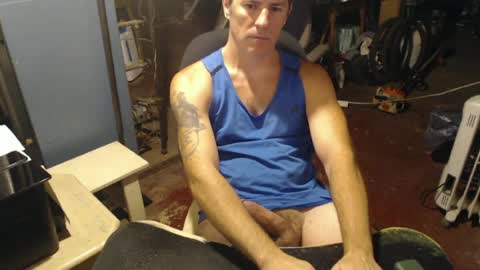 Snapshot of moneymfk chatting on July 2, 8:37 pm moneymfk online show from July 2, 8:37 pm