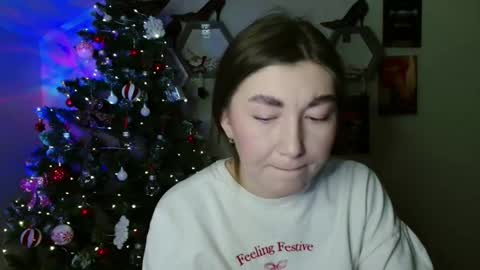 Snapshot of monica_sweets chatting on November 24, 12:05 pm sweet girl and shine body online show from November 24, 12:05 pm