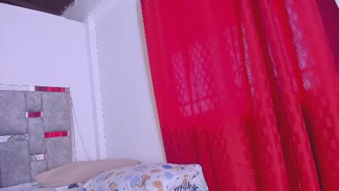 Snapshot of moniicaferrer chatting on June 19, 8:45 pm Monica online show from June 19, 8:45 pm